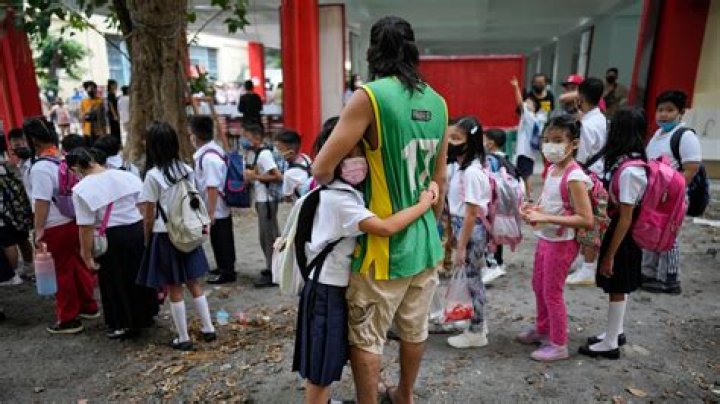 Do the Philippines have good schools?