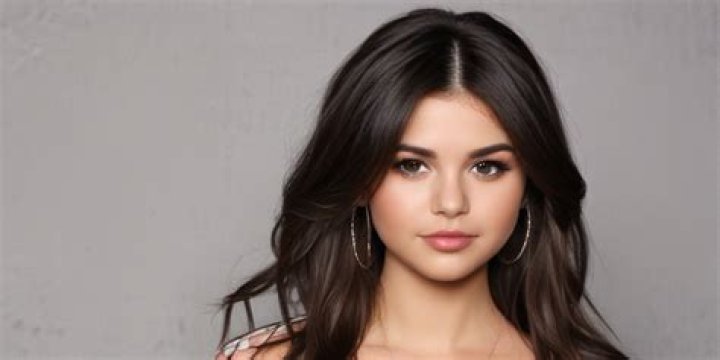 What is Selena Gomez middle name?